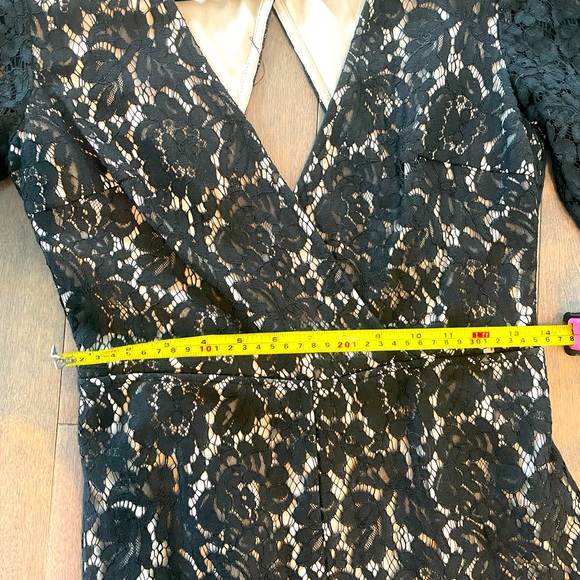 Lace Short Romper/Jumpsuit - Picture 5 of 7